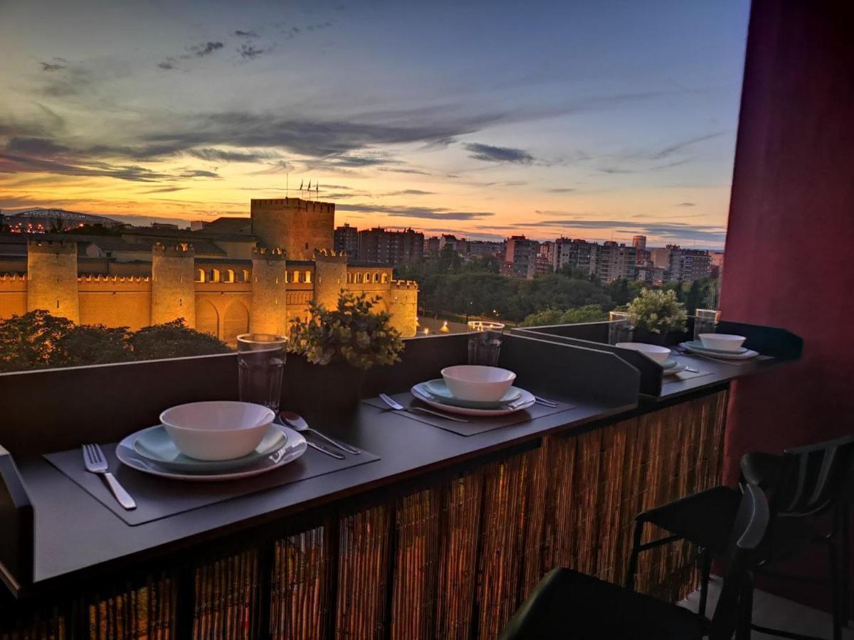 La Balconada De La Aljaferia Con Parking Privado Daire Zaragoza Dış mekan fotoğraf